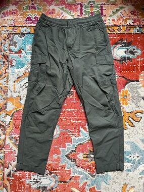 Nike SB Men's Dark Olive Cargo Skat pants Size L